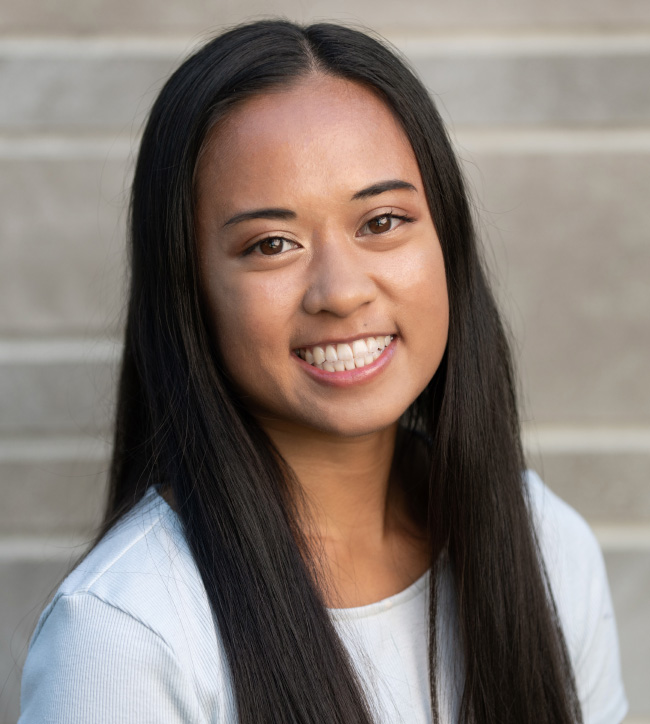 Madison Mora headshot